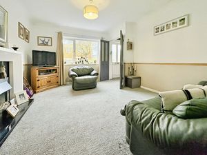 Photo 14- click for photo gallery